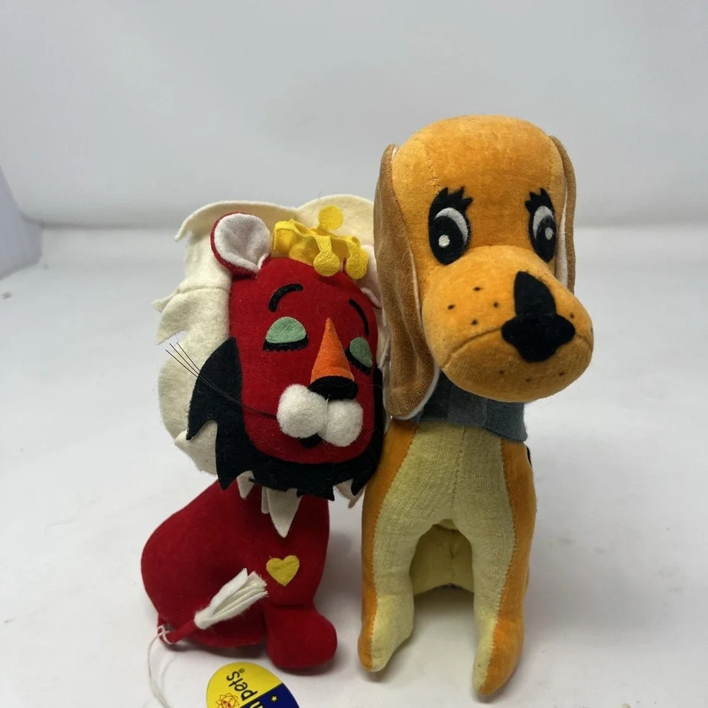 Lot Of 2 Vintage R. Dakin Dream Pets Dog Red Lion